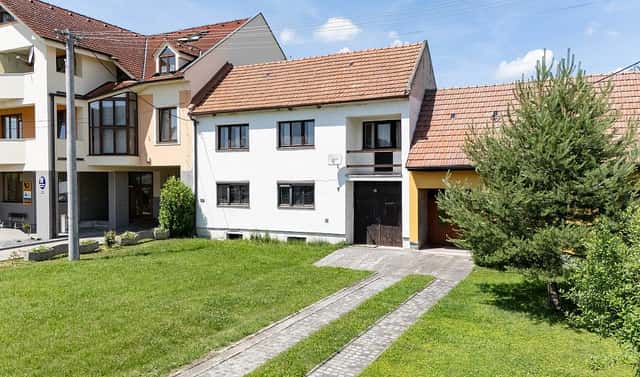 Prodej domu 128 m² s pozemkem 2 490 m², Záhorovice, okres Uherské Hradiště