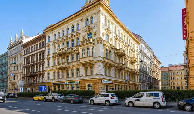 Pronájem obchodních prostor 32 m², Tyršova, Praha 2 – Nové Město