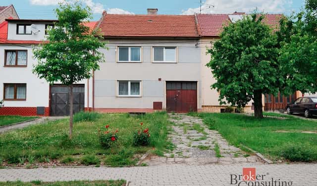Prodej domu 150 m² s pozemkem 1 023 m², Hrubá Vrbka, okres Hodonín