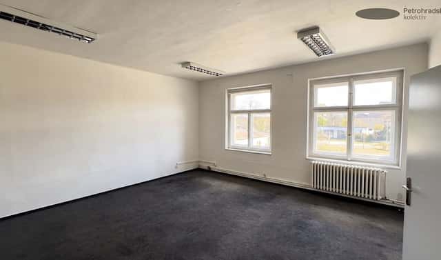 Pronájem kanceláře 31 m², Bubenské nábřeží, Praha 7 – Holešovice
