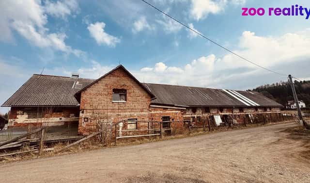 Prodej domu 850 m² s pozemkem 2 730 m², Lomnice nad Popelkou, okres Semily