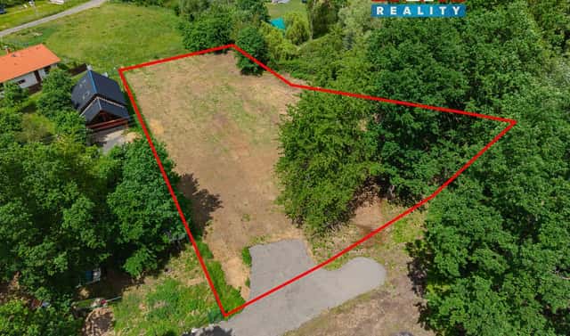 Prodej stavebního pozemku 2 207 m², Okrouhlá – Jesenice, okres Cheb