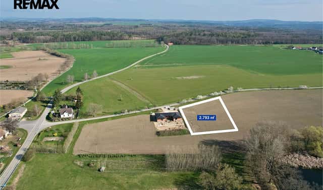Prodej stavebního pozemku 2 793 m², Varvažov, okres Písek