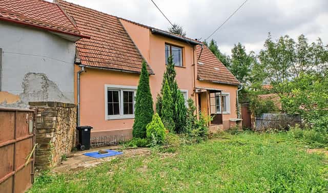 Prodej domu 160 m² s pozemkem 252 m², Bystřice pod Lopeníkem, okres Uherské Hradiště