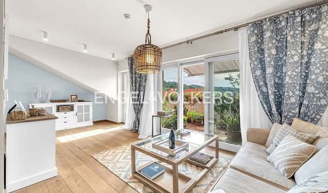Prodej bytu 5+kk 162 m², Grafická, Praha 5 – Smíchov
