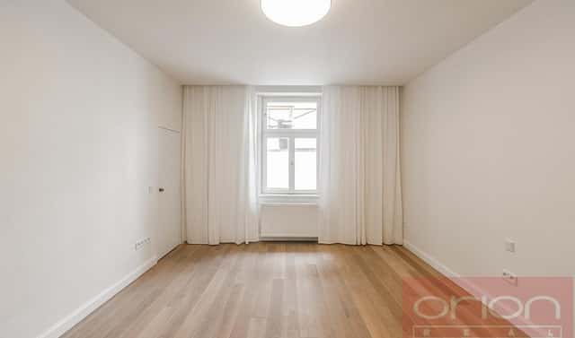 Pronájem bytu 3+kk 93 m², náměstí Jiřího z Poděbrad, Praha 3 – Vinohrady
