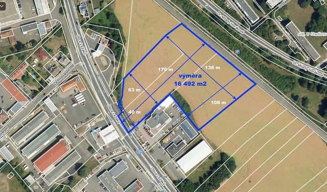 Prodej komerčního pozemku 16 492 m², Obce Ležáků, Chrudim – Chrudim III