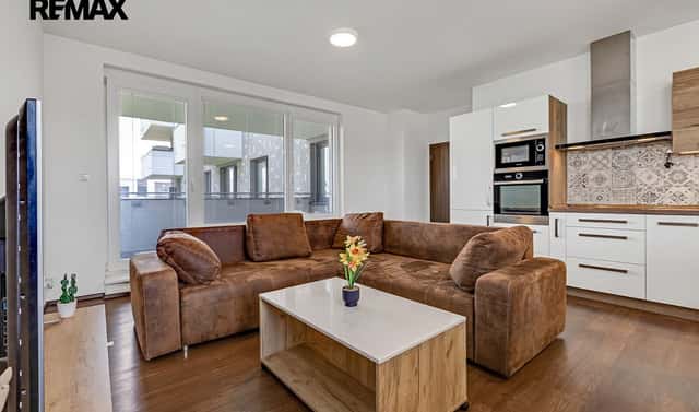 Prodej bytu 4+kk 107 m², Kryšpínova, Praha 10 – Dolní Měcholupy