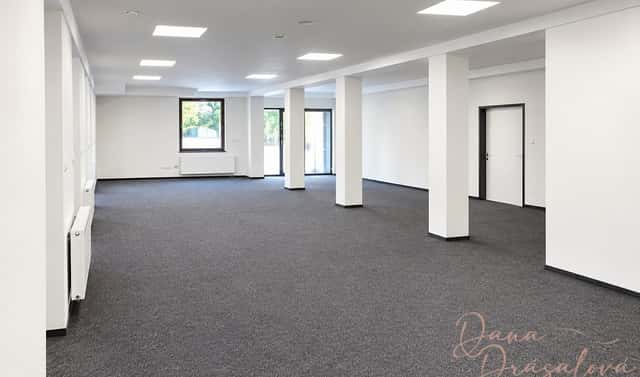 Prodej obchodních prostor 556 m², Hřbitovní, Hlinsko, okres Chrudim