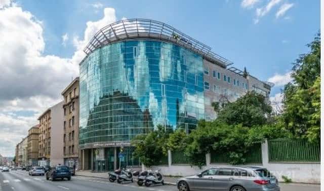Pronájem kanceláře 175 m², Hartigova, Praha 3 – Žižkov