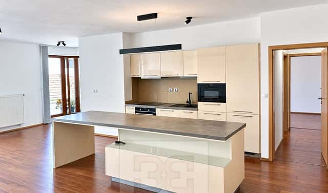 Pronájem bytu 3+kk 138 m², Praha 5 – Košíře