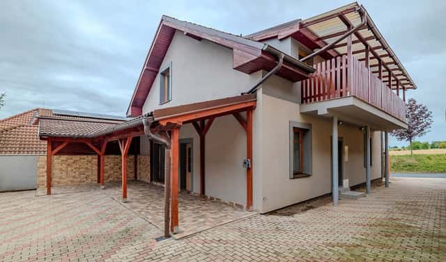 Prodej domu 181 m² s pozemkem 656 m², Vrbčany, okres Kolín