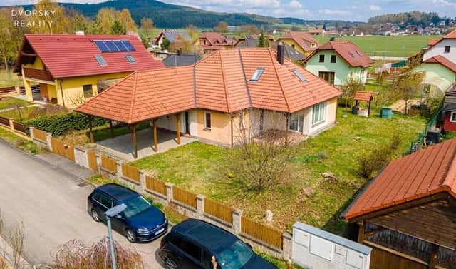 Prodej domu 197 m² s pozemkem 704 m², Luční, Křemže, okres Český Krumlov