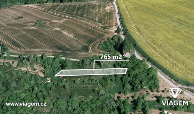 Prodej zahrady 765 m², Halenkovice, okres Zlín