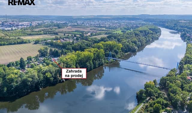 Prodej zahrady 820 m², Veltrusy, okres Mělník