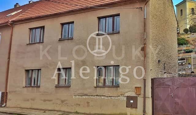 Prodej domu 118 m² s pozemkem 783 m², Nádražní, Klobuky, okres Kladno