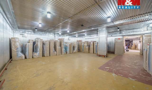 Prodej obchodních prostor 760 m², Libušina, Teplice