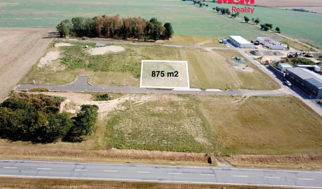 Prodej komerčního pozemku 875 m², Valeč, okres Třebíč