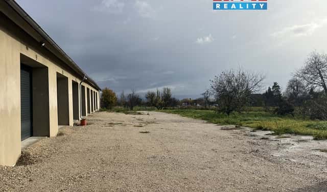 Pronájem garáže, 43 m2, Újezdec, Újezdec, okres Uherské Hradiště