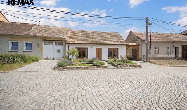 Prodej stavebního pozemku 1 027 m², Dražůvky, okres Hodonín
