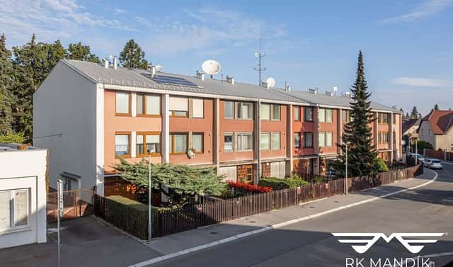 Prodej domu 137 m² s pozemkem 231 m², Březová, Praha 8 – Kobylisy