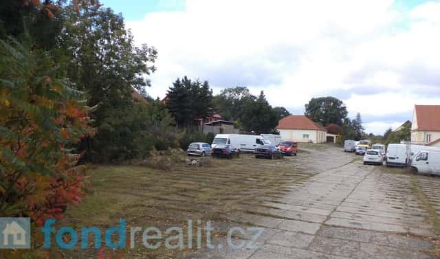 Prodej pozemku 256 m², Bělušice, okres Most
