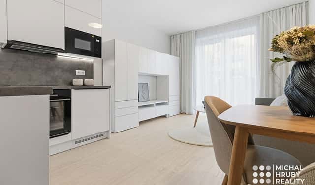 Prodej bytu 1+kk 28 m², Výstavní, Ostrava – Mariánské Hory, okres Ostrava-město