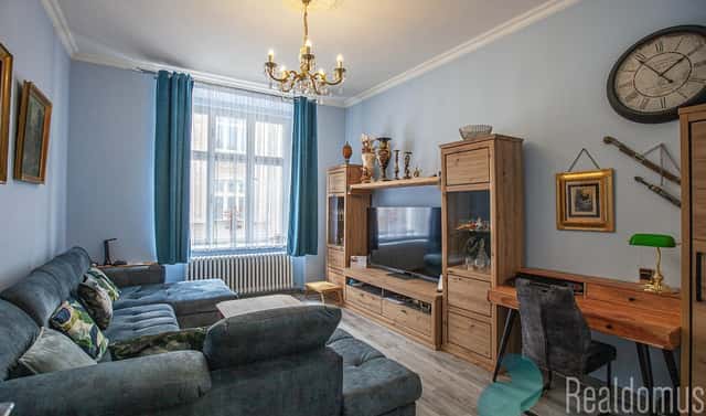 Prodej bytu 2+1 75 m², Raisova, Karlovy Vary
