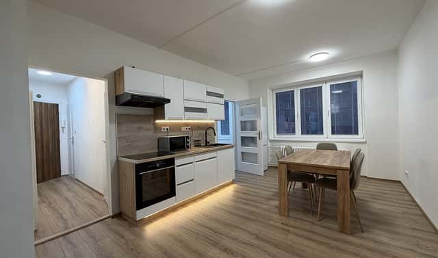 Pronájem bytu 3+kk 50 m², V Zahradách, Žatec, okres Louny