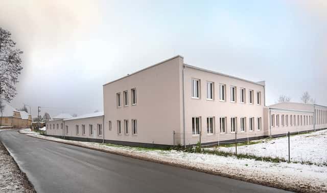 Pronájem kanceláře 420 m², Hořín, okres Mělník