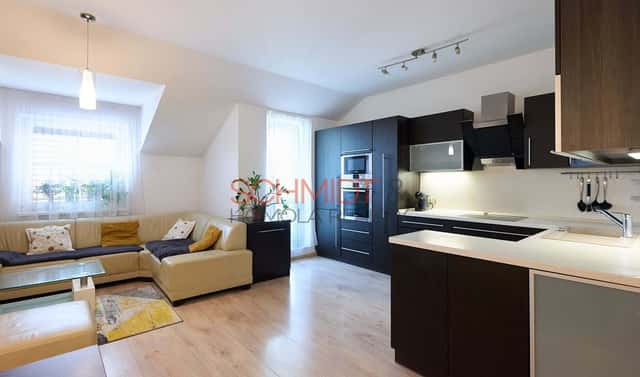 Prodej bytu 3+kk 90 m², U Větrolamu, Hustopeče, okres Břeclav