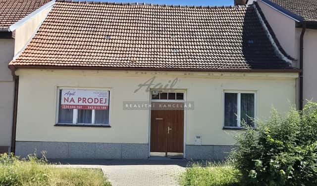 Prodej domu 256 m² s pozemkem 256 m², Šlapanice, okres Brno-venkov