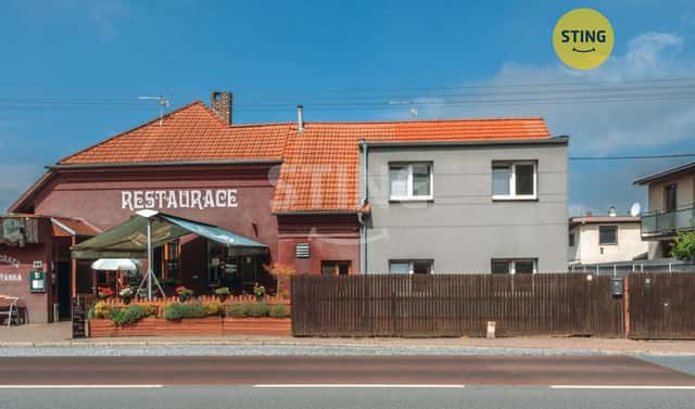 Prodej domu 200 m² s pozemkem 1 235 m², Hradecká, Staré Hradiště, okres Pardubice