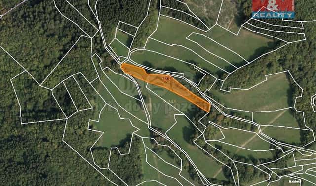 Prodej louky 2 813 m², Lužná, okres Vsetín