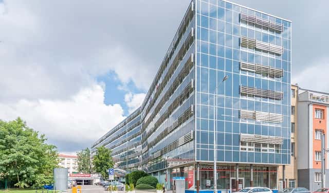 Pronájem kanceláře 213 m², Praha