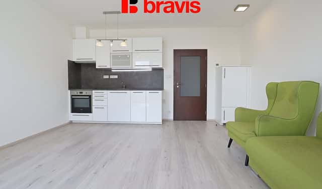 Pronájem bytu 1+kk 33 m², Lišejníková, Brno – Žebětín, okres Brno-město