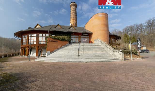 Prodej restaurace 2 100 m², Černotín, okres Přerov