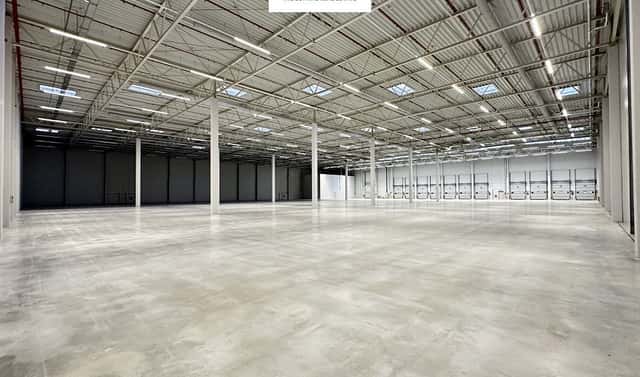 Pronájem výrobních prostor 10 200 m², Ostředek, okres Benešov