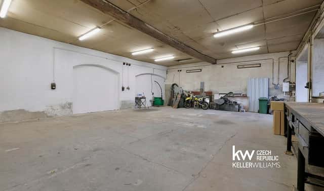 Pronájem skladovacích prostor 100 m², Palackého, Předklášteří, okres Brno-venkov