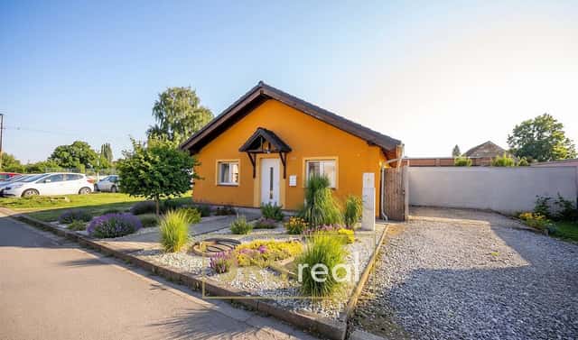 Prodej domu 105 m² s pozemkem 143 m², Šaratice, okres Vyškov