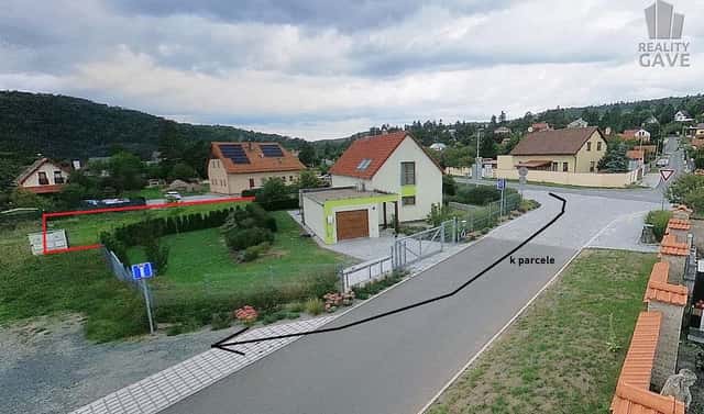 Prodej stavebního pozemku 1 059 m², Hlásná Třebaň, okres Beroun