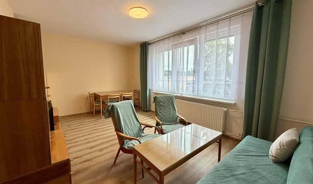 Pronájem bytu 1+kk 31 m², Květinová, Orlová – Lutyně, okres Karviná