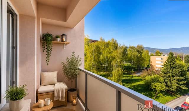 Prodej bytu 3+1 88 m², U Potůčku, Liberec – Liberec VI-Rochlice