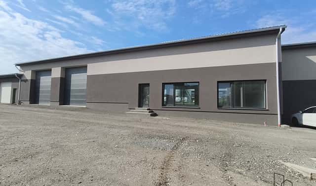 Pronájem skladovacích prostor 400 m², Karlov, Velké Meziříčí, okres Žďár nad Sázavou