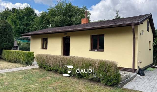 Pronájem domu 60 m² s pozemkem 790 m², Revoluční, Řevnice, okres Praha-západ