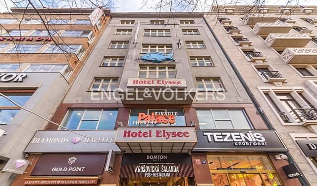 Pronájem komerčního objektu (jiného typu) 775 m², Václavské náměstí, Praha 1 – Nové Město