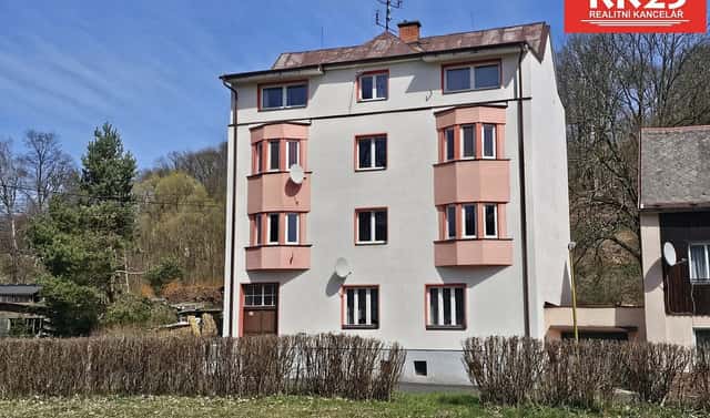 Prodej nájemního domu, činžáku 306 m², Zahradní, Luby, okres Cheb