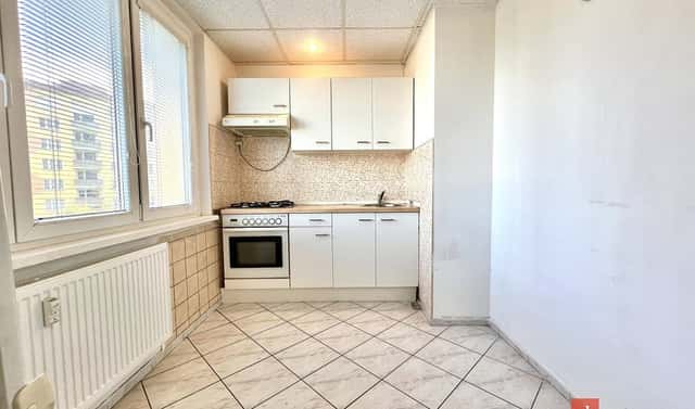Prodej bytu 2+1 52 m², Pod Břízami, Chomutov