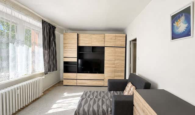 Prodej bytu 1+kk 29 m², Květinová, Orlová – Lutyně, okres Karviná