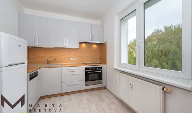 Prodej bytu 2+1 61 m², Školní, Kuřim, okres Brno-venkov